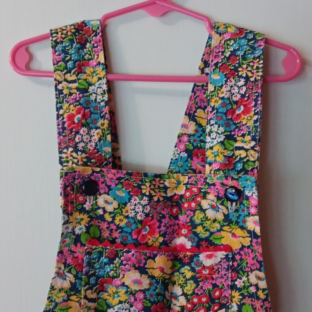 VTG Handmade Floral Overall Jumpsuit with Multicolor Design